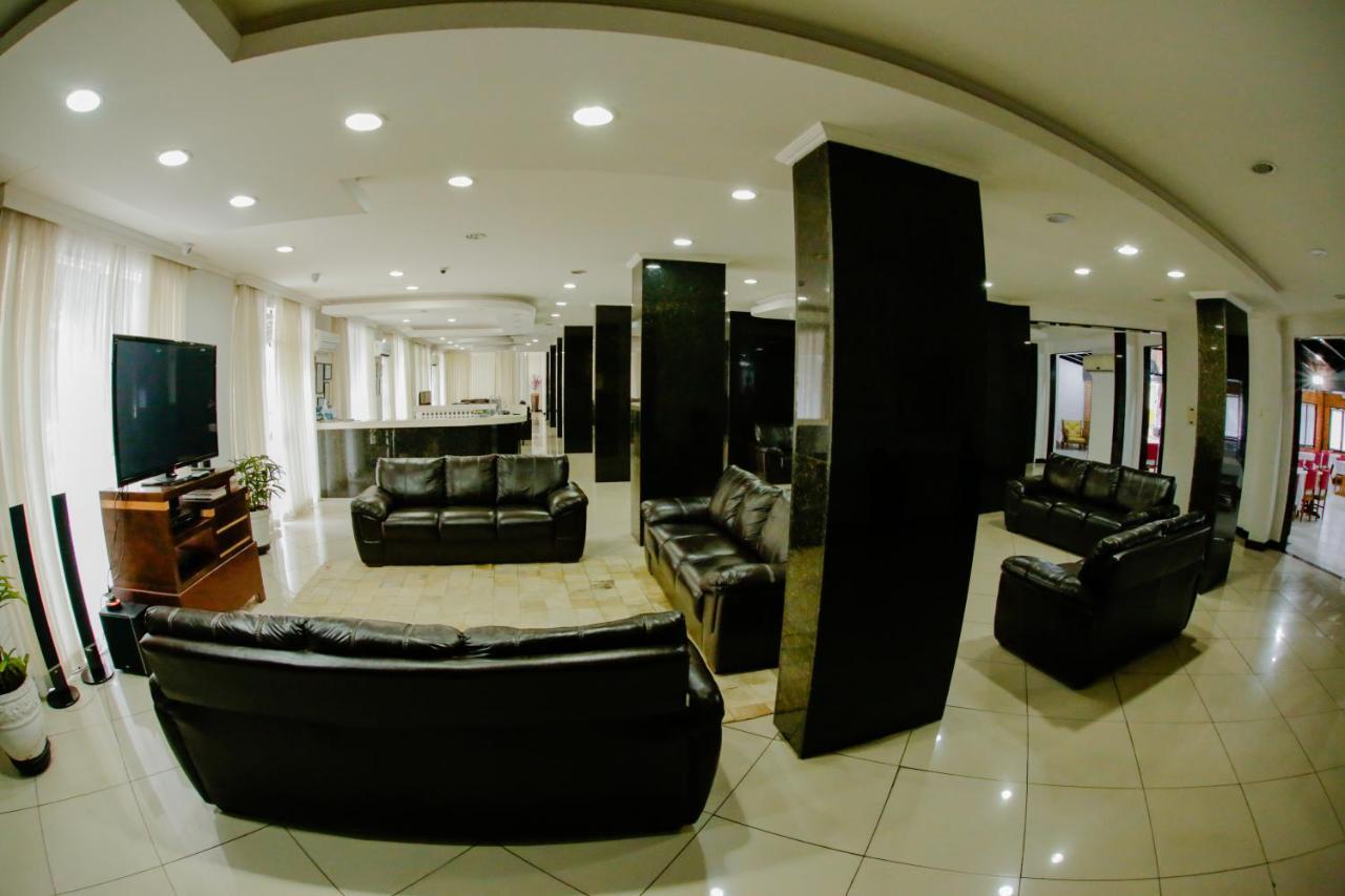 Acropolis Marina Hotel Ангра-дус-Рейс Екстер'єр фото